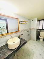 Hotel Luxury Inn
