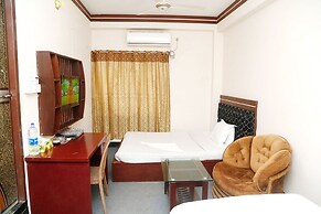 Hotel Luxury Inn