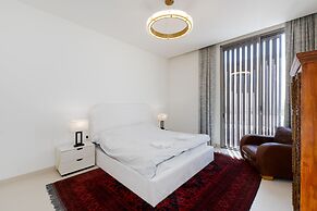 Exclusive 21 Ajman 4BR Villa w Private Pool and Beach