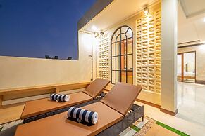 Bulan Adi Villa By Reccoma