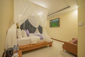 Bulan Adi Villa By Reccoma