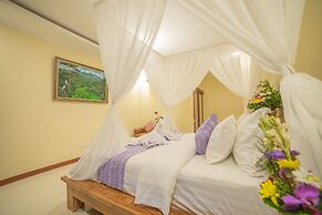 Bulan Adi Villa By Reccoma