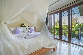 Bulan Adi Villa By Reccoma