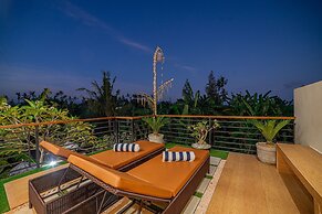 Bulan Adi Villa By Reccoma