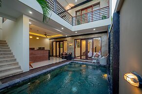 Bulan Adi Villa By Reccoma