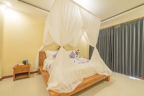 Bulan Adi Villa By Reccoma