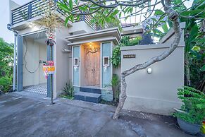 Bulan Adi Villa By Reccoma