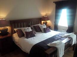 Carndonagh - 3-bedrooms - Sleeps 6/7 - Garden