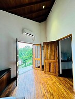 Crips Hill Apartments