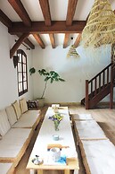 Yacumama Guesthouse