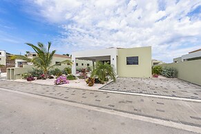 Infinity Blue villa with private pool