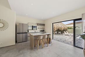 Infinity Blue villa with private pool