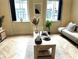Athenaeum House-leeds Centre-sleeps 3-pets