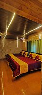 Mist Cottage & Home Stay