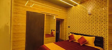 Mist Cottage & Home Stay