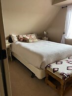 Thumb Butte Chalet Nestled in the Mountains