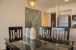 Aquilaria 1001A by Wynwood House