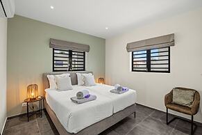 Villa Jasmijn  with private pool, at Mambo Beach