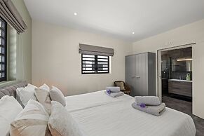 Villa Jasmijn  with private pool, at Mambo Beach