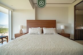 Apartments with Beach Access