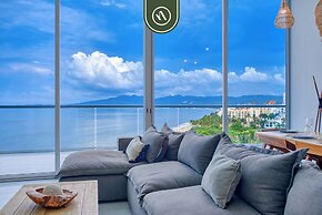 Apartments with Beach Access