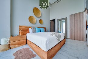 Apartments with Beach Access