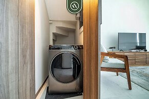 Apartments with Beach Access