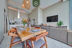 Apartments with Beach Access