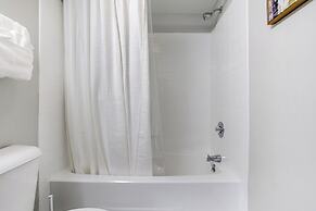 Riverbend Apartments by Barsala