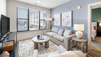 Lake Castleton Apartments by Barsala