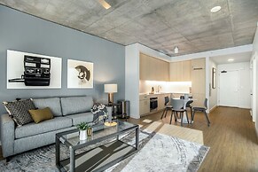 Lake Castleton Apartments by Barsala