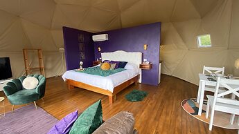 FéLIZA Rainforest Domes