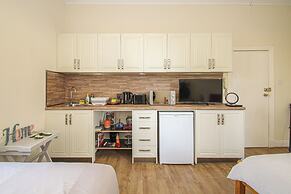 Station Apartments by Lanark Stays