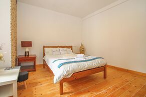 Station Apartments by Lanark Stays