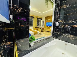 HolidayVilla & Suites Amritsar