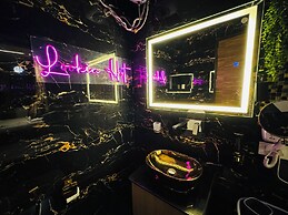 HolidayVilla & Suites Amritsar