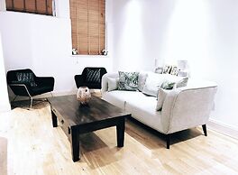 LUX Oxford Street Marylebone Flat