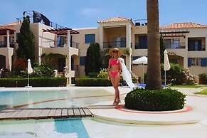 Cassiopeia 3-Bedroom House on beach