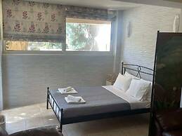Cassiopeia 3-Bedroom House on beach