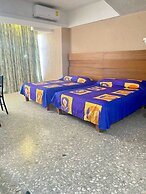 SUITES OMEGA TORRES GEMELAS