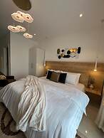 Embassy Gardens Luxury Apartments