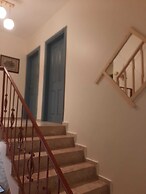 Delos Otel