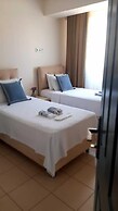 Delos Otel
