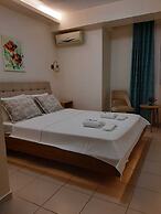 Delos Otel