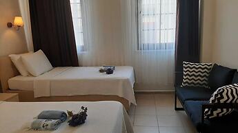 Delos Otel