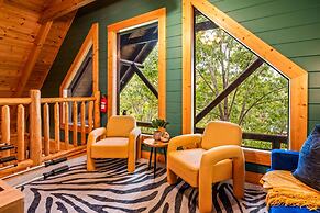 Amazing Views w Gameroom Hot Tub Pool