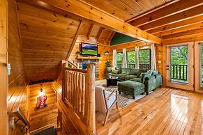 Amazing Views w Gameroom Hot Tub Pool