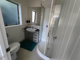 5 Bedroom House at 82A Richardson Road