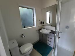 5 Bedroom House at 82A Richardson Road