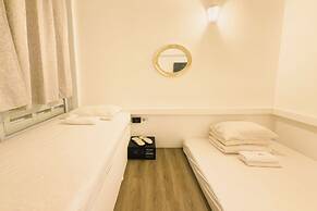 Blanc Inn